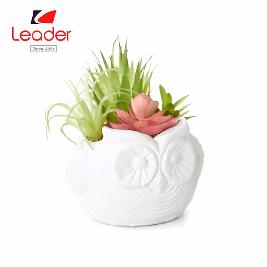 Customized Wholesale Resin Fleur De Lis Garden Statuary